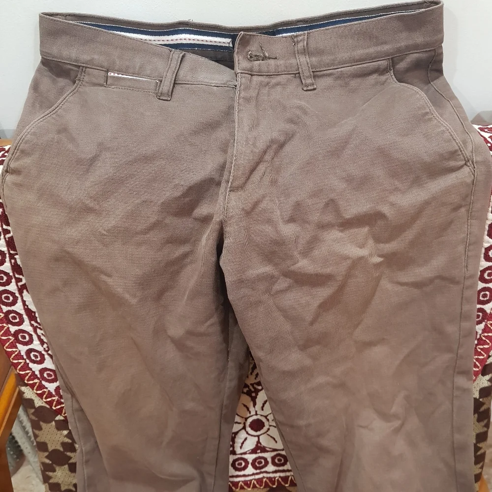 Jeans - Picture 2 of 3